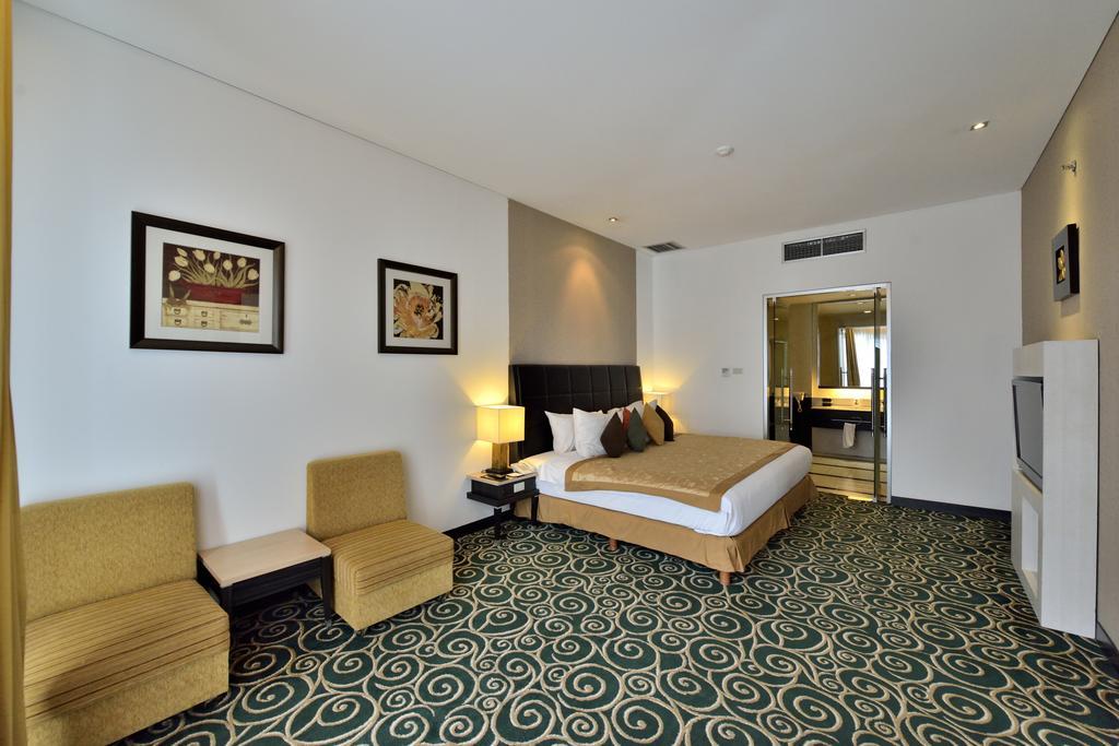 Golden Flower By Kagum Hotels Μπαντούνγκ Εξωτερικό φωτογραφία