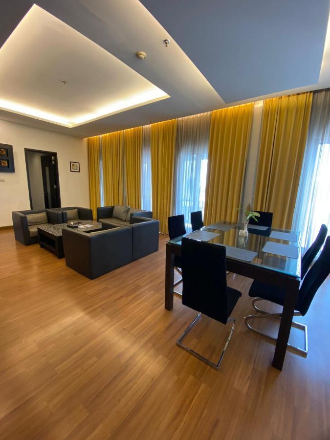 Golden Flower By Kagum Hotels Μπαντούνγκ Εξωτερικό φωτογραφία