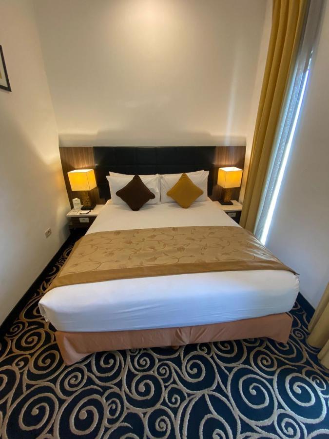 Golden Flower By Kagum Hotels Μπαντούνγκ Εξωτερικό φωτογραφία