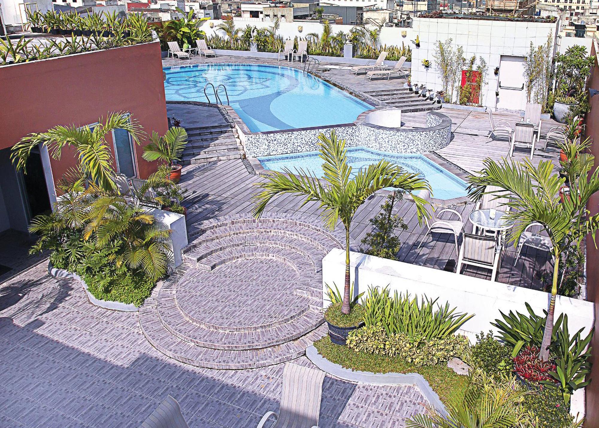 Golden Flower By Kagum Hotels Μπαντούνγκ Εξωτερικό φωτογραφία